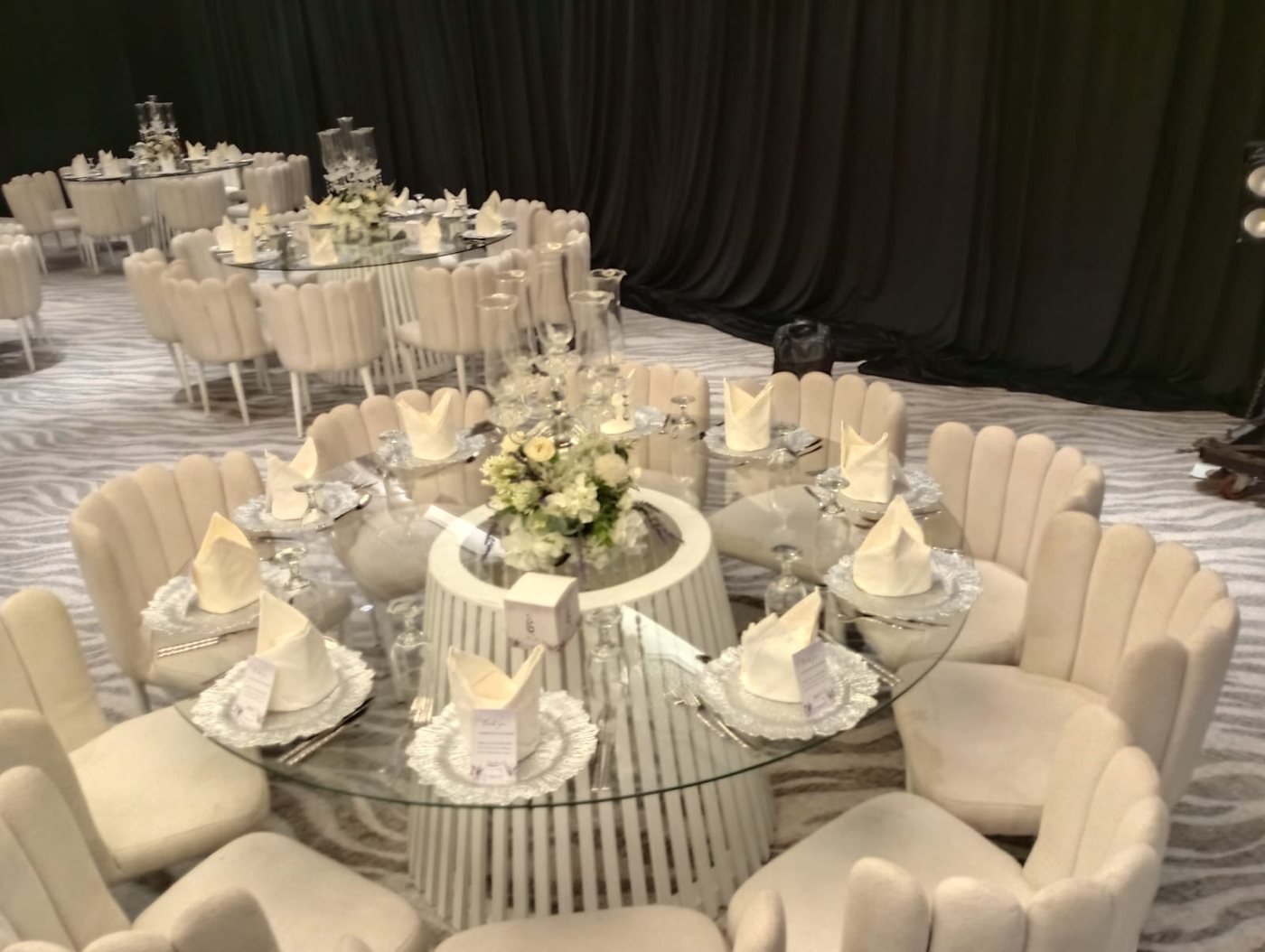Tables & Chairs